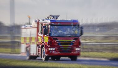 Horsham fire LIVE: 10 engines battling blaze - 'keep doors and windows shut' | UK | News