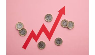 Average monthly rents in Britain rise to £1,332, official data shows