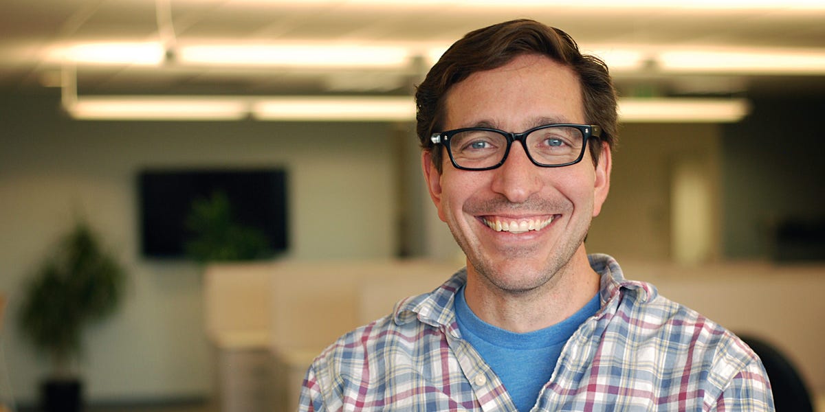 Startup Founder and Father of 3 Chose Work Over Kids, Feels Guilty