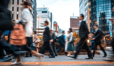 Job Market: AI-Driven 'Jobless Recovery' Could Hit These Workers Hard