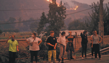 Spain sends more soldiers to fight wildfire - World