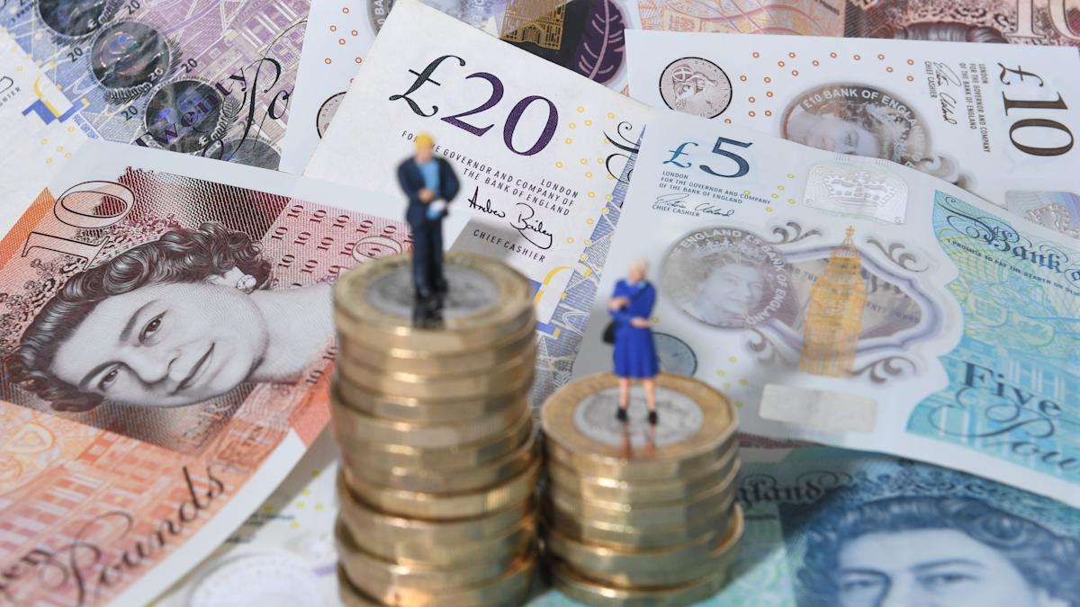 Battle against state pensions gender gap ‘nearly won’ for new retirees