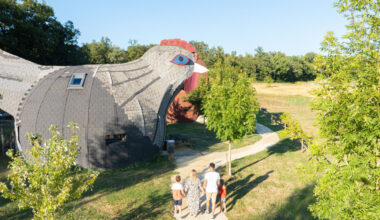 Unique Animal-Themed Accommodation in Poitiers, France
