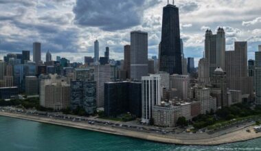 Trump sending more ICE resources to Chicago – DW – 08/31/2025
