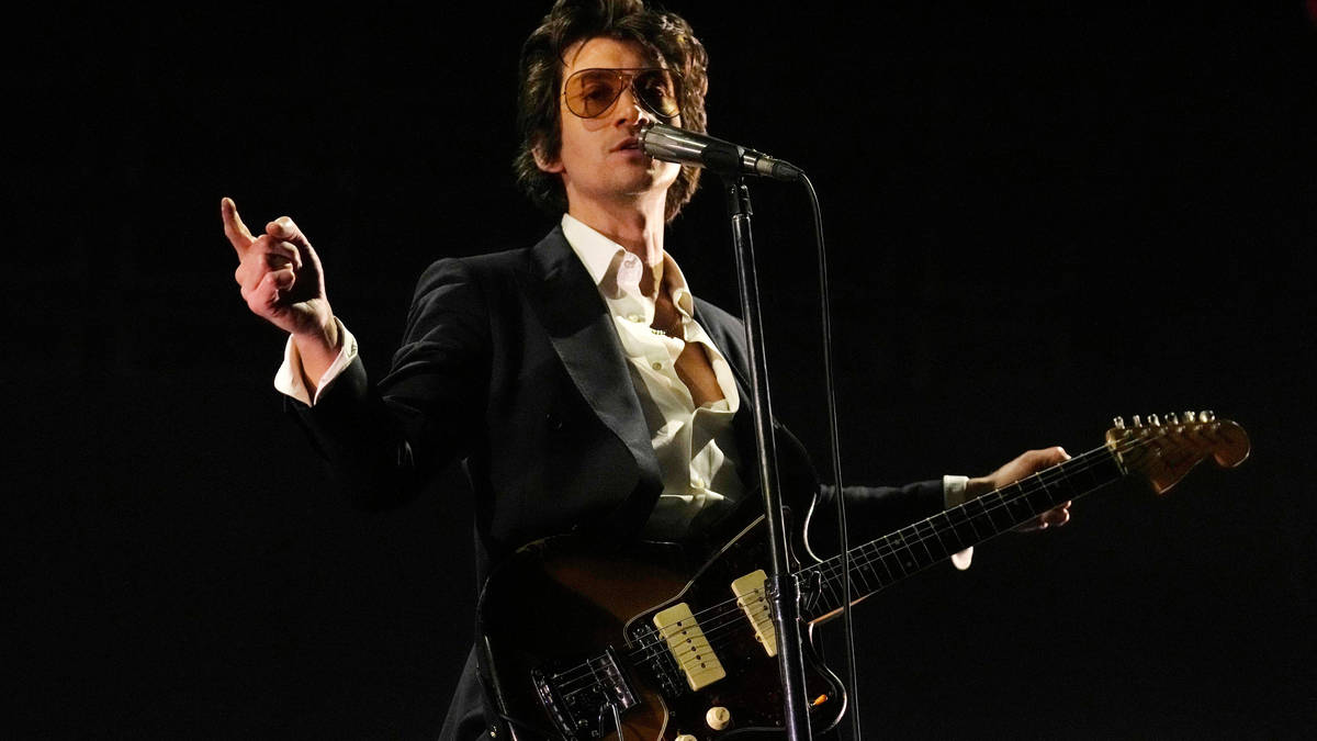Are Arctic Monkeys teasing new music?