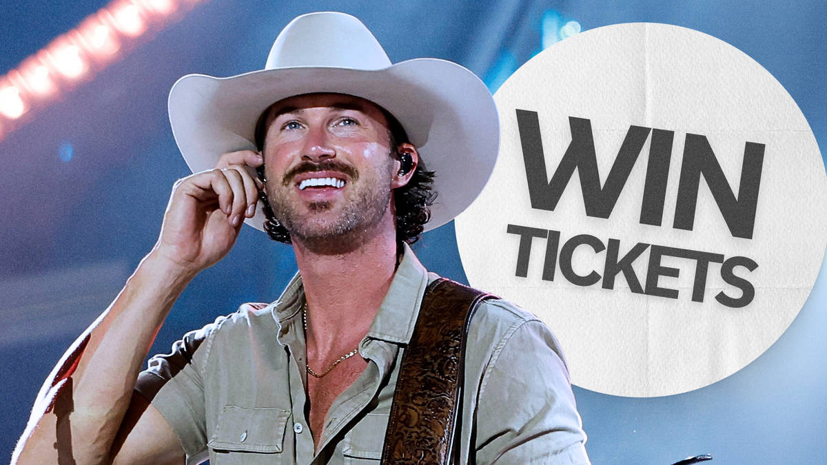Win Riley Green meet and greet tickets for his London show with Smooth Country!