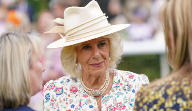 Queen sees hopes of a win dashed after pausing holiday with King Charles to attend York races