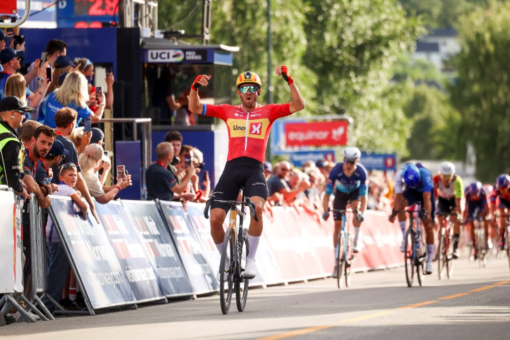 Arctic Race of Norway stage 2: Alexander Kristoff takes home victory from punchy sprint finish