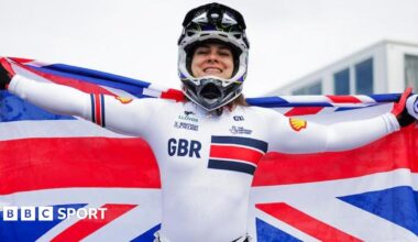 Great Britain's Beth Shriever celebrates her world title win