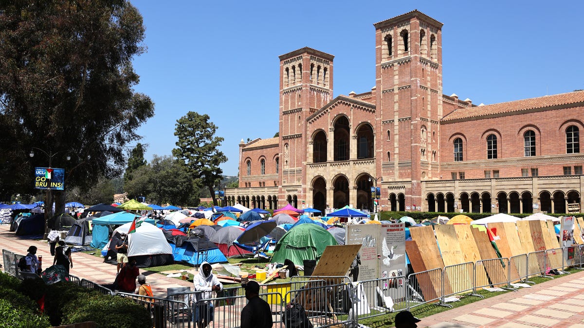 Trump's UCLA settlement is win for students' civil rights