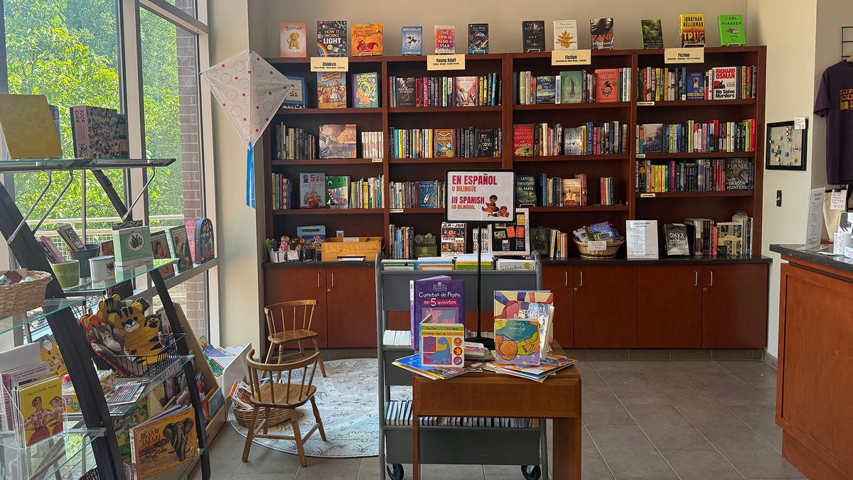 Athens-Clarke County Library opens on-site bookstore