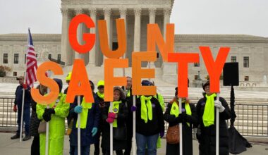 Guns or weed? Justice Department says you can't use both