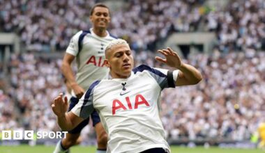 Premier League LIVE: Tottenham v Burnley, Sunderland v West Ham & Brighton v Fulham after Newcastle draw at Aston Villa
