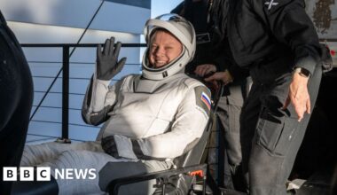 Nasa astronaut Butch Wilmore retires after nine months in space