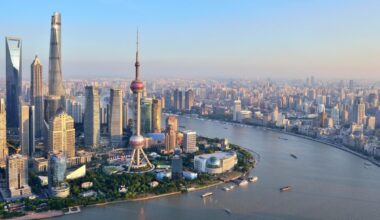 China's service trade grows 8 pct in first half of 2025