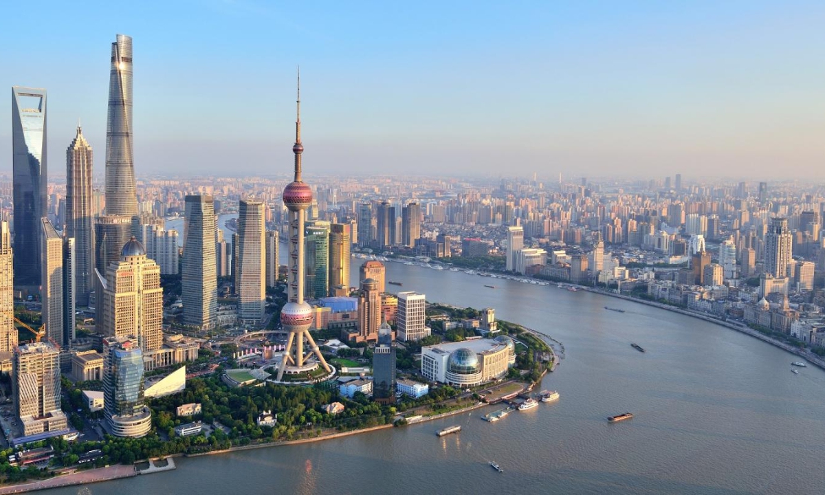 China's service trade grows 8 pct in first half of 2025