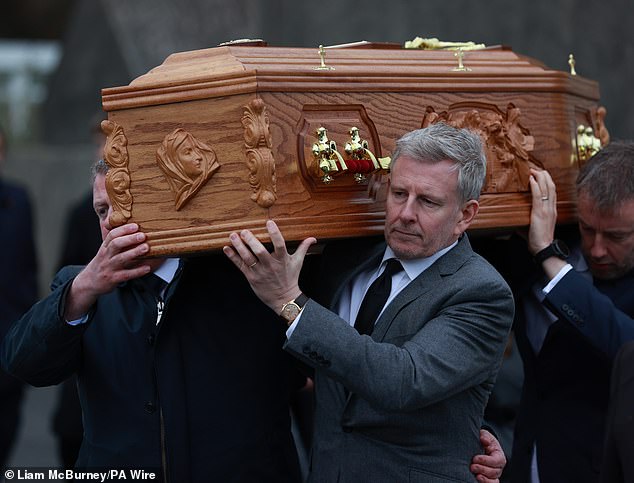 His family are still seething with Cat over her failure to attend his beloved mother's funeral ¿ and say they knew at that moment their marriage was over for good