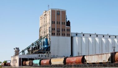 Canada's economy shrank more than expected in Q2, showing the trade war's spring impact