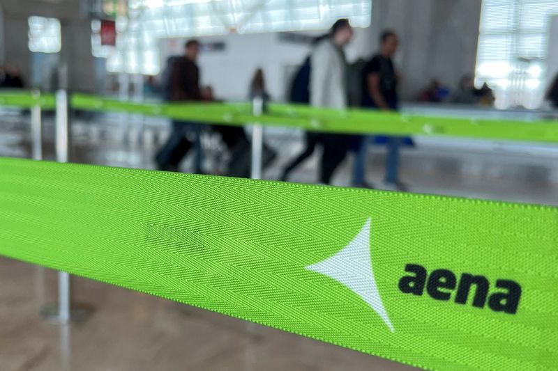Ryanair to cut one million more passenger seats in Spain next winter, Europa Press