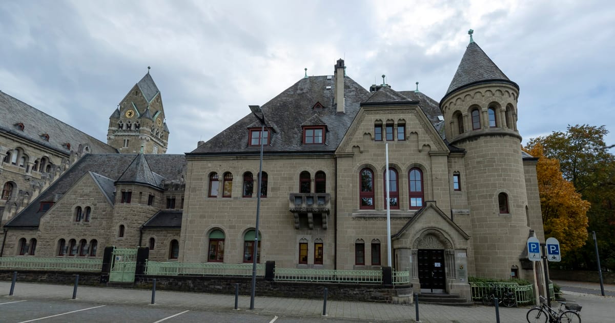 Germany charges US citizen with spying for China – POLITICO