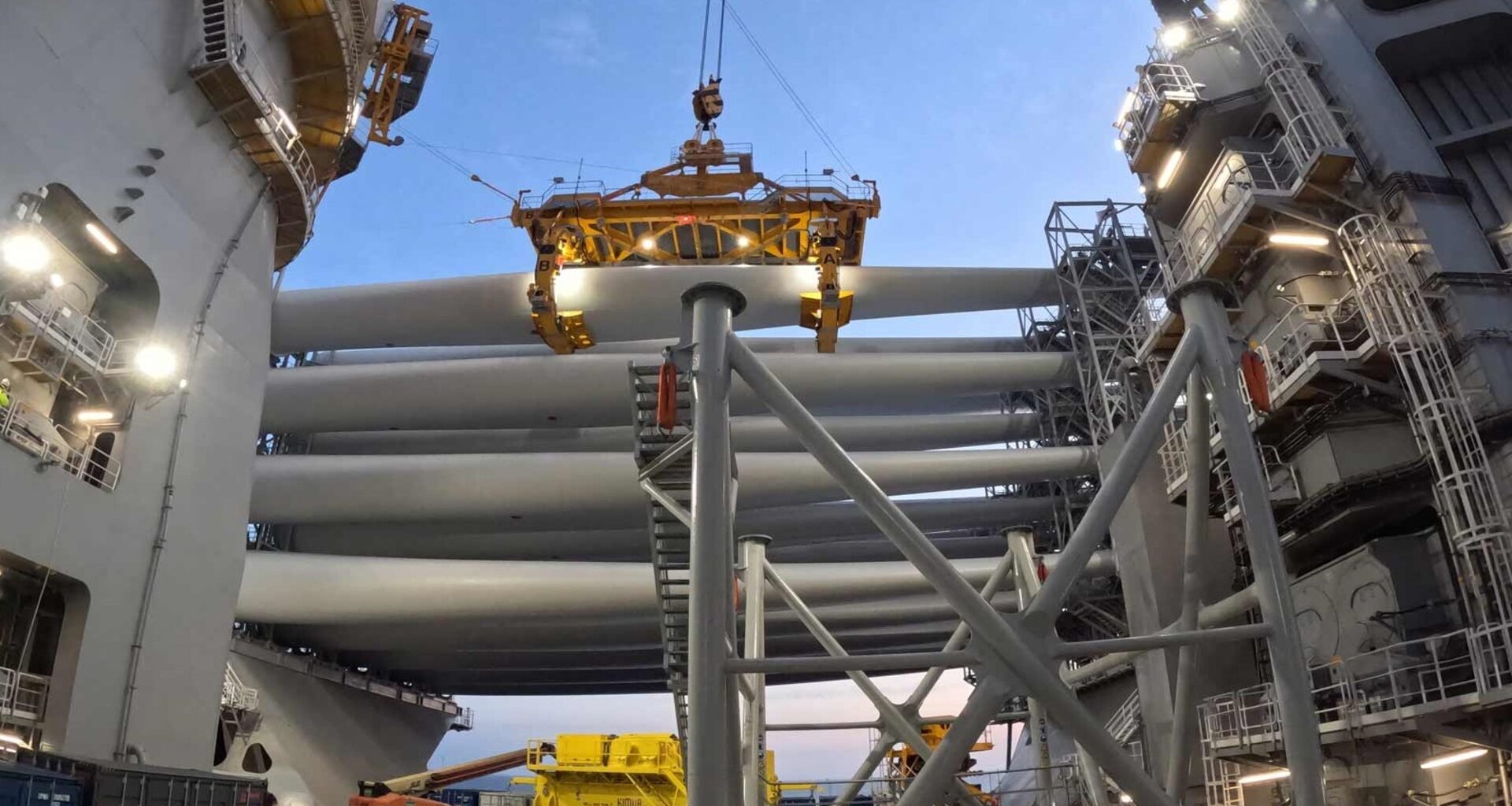 Electrical pulses boost copper’s efficiency in turning CO2 into ethylene, ethanol fuels