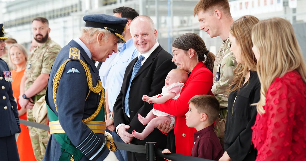 King visits Scotland’s main RAF base and thanks families for their sacrifices – The Irish News