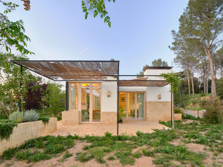 Butterfly House / Tallerdarquitectura - Exterior Photography, Garden