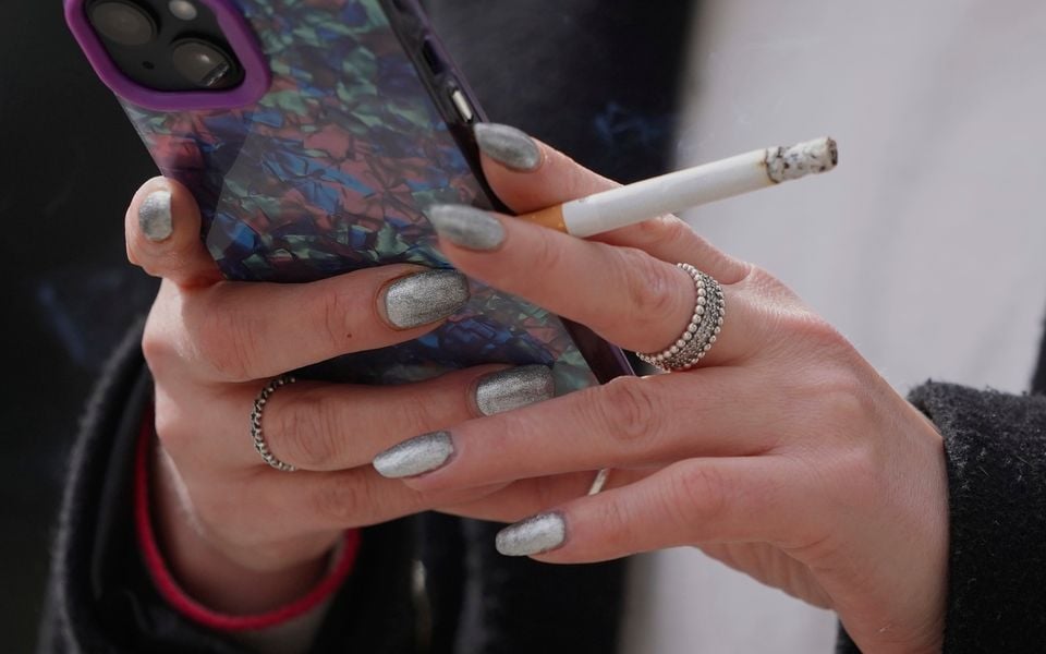 Greek women’s smoking rate is highest in the EU