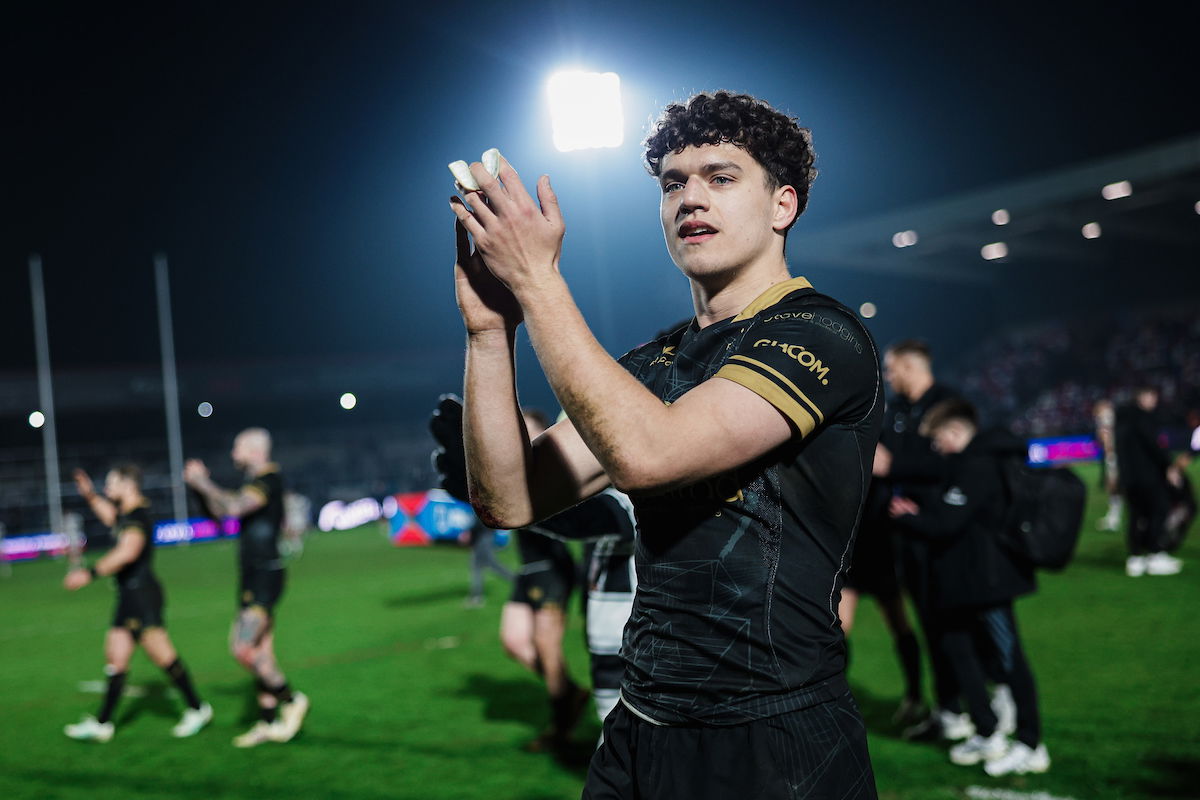 Rugby league fans debate if Hull FC winger Lewis Martin is England ready