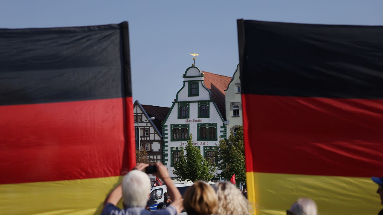 The Complicated Rise of the Right in Germany’s Left-Behind Places