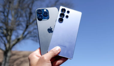 iPhone 16 Pro Max vs Galaxy S25 Ultra.