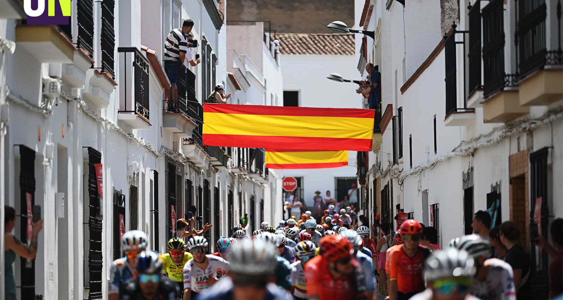 FUENTE DEL MAESTRE, SPAIN - AUGUST 21: A general view of the peloton prior to La Vuelta, 79th Tour of Spain 2024, Stage 5 a 177km stage Fuente del Maestre to Seville / #UCIWT / on August 21, 2024 in Fuente del Maestre, Spain. (Photo by Dario Belingheri/Getty Images)
