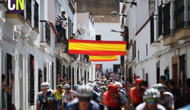 FUENTE DEL MAESTRE, SPAIN - AUGUST 21: A general view of the peloton prior to La Vuelta, 79th Tour of Spain 2024, Stage 5 a 177km stage Fuente del Maestre to Seville / #UCIWT / on August 21, 2024 in Fuente del Maestre, Spain. (Photo by Dario Belingheri/Getty Images)