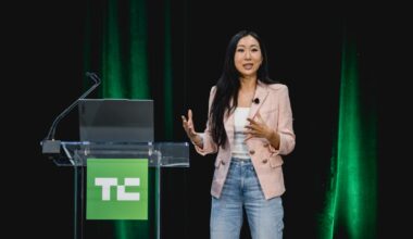 Cathy Gao, 2025 TechCrunch All Stage in Boston, MA