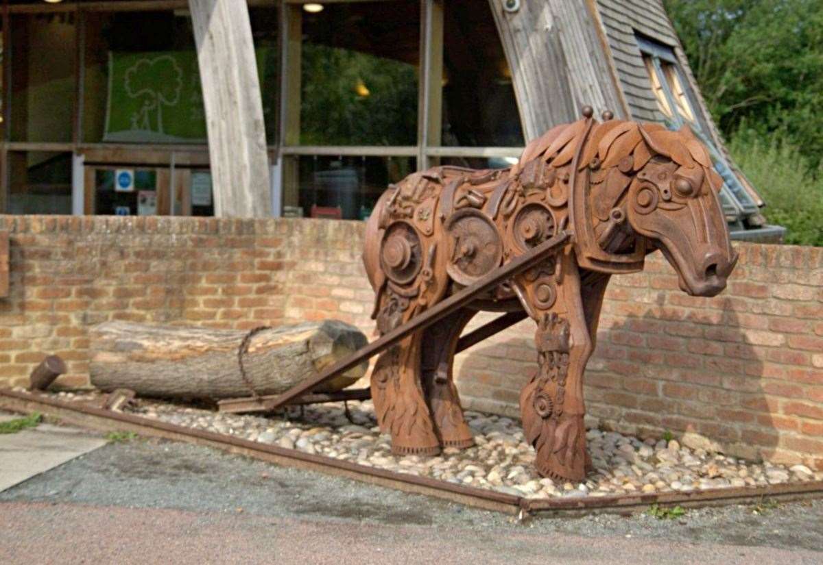 Artist Steve Portchmouth shares story behind his Shorne Pony sculpture ahead of anniversary at Shorne Woods Country Park