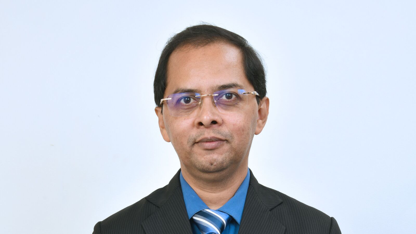 Stocks to buy or sell: Dharmesh Shah of ICICI Sec suggests buying Indian Hotel, PFC shares tomorrow - 18 August 2025