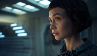 A picture of Wendy in Alien: Earth looking offscreen