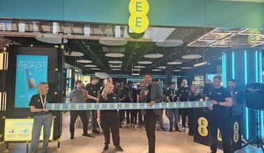 Mobile communications firm EE opens first Experience store in Yorkshire as it land in Sheffield — Retail Technology Innovation Hub