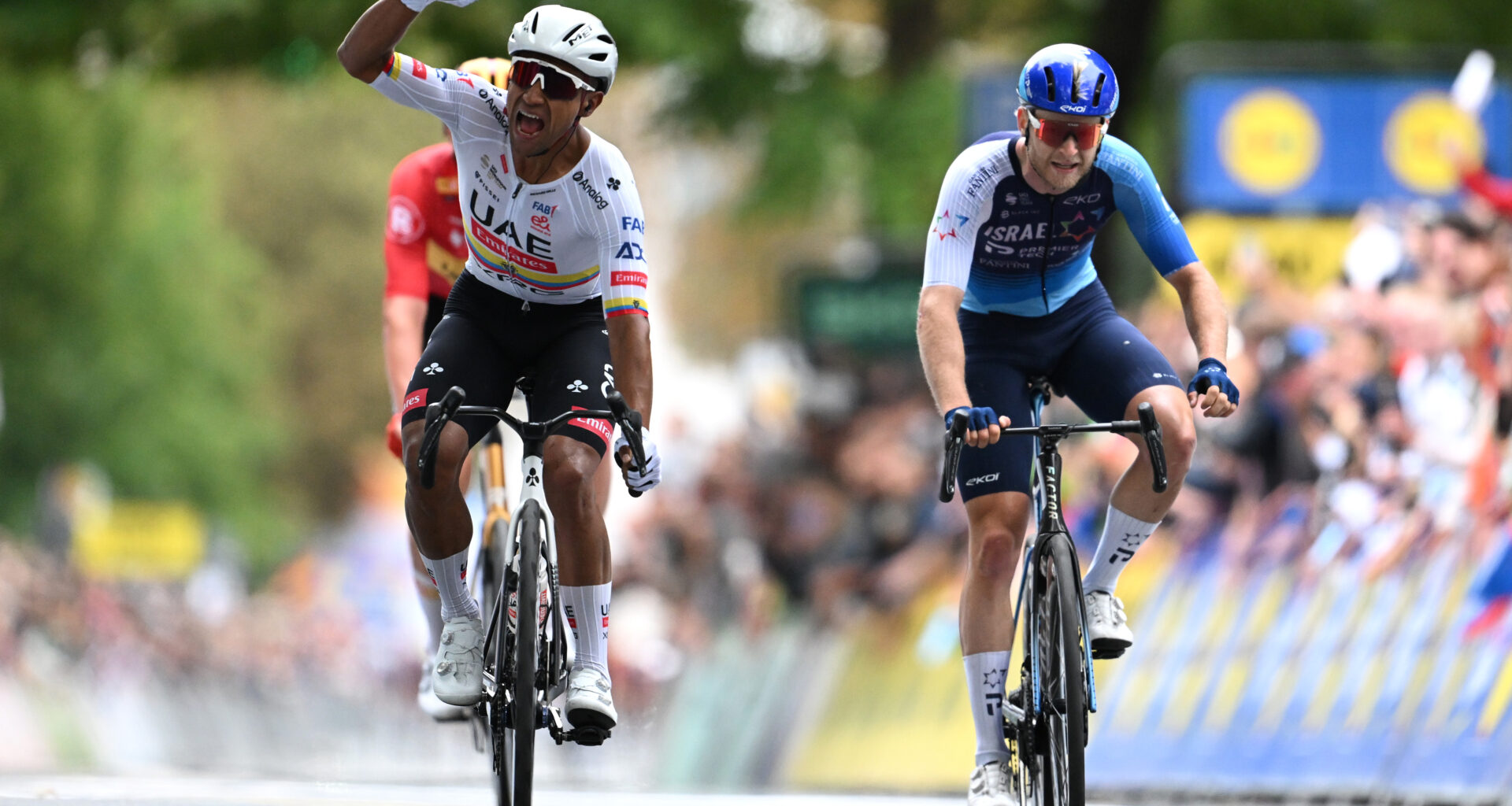 Deutschland Tour stage 2: Riley Sheehan pipped to victory by Jhonatan Narváez after celebrating too early