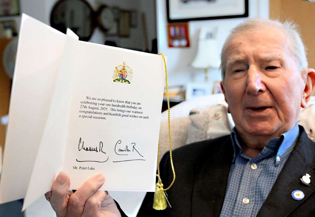 Tenterden’s Peter Lake celebrates 100th birthday after meeting wife Sheila in Trafalgar Square on VE Day