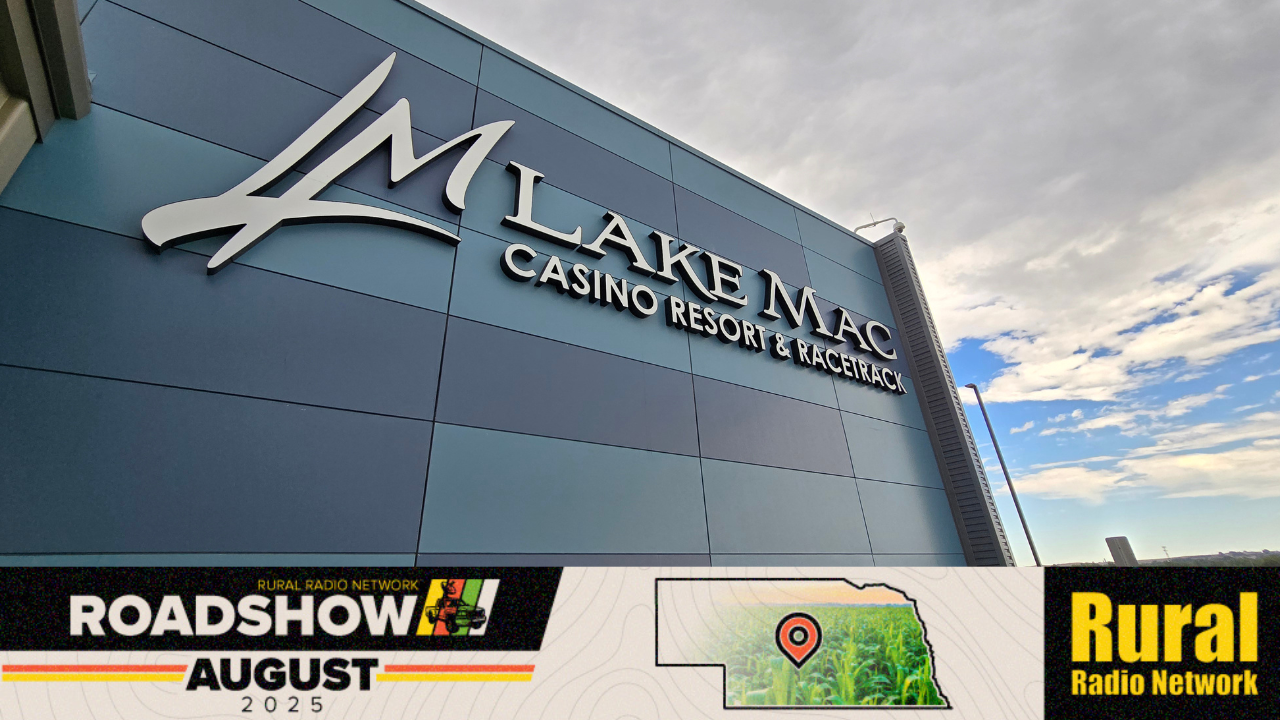 Lake Mac Casino Resort & Racetrack opens in Ogallala
