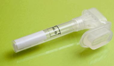 Saliva collection tube
