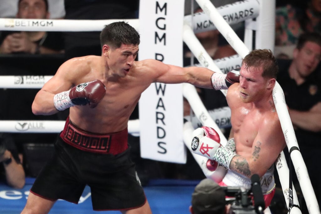 Dmitry Bivol boxing Canelo Alvarez
