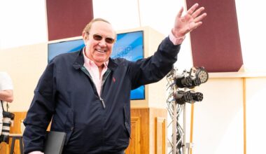 Andrew Neil and the Brexit bus to nowhere