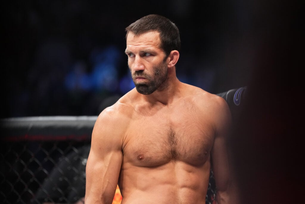Luke Rockhold prepares to face Paulo Costa at UFC 278