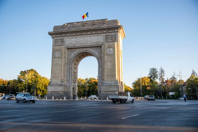 The Arc de Triomphe (in Roumain, Arcul de Triumf) is a monument located in the city of Bucharest, capital of Roumanie.