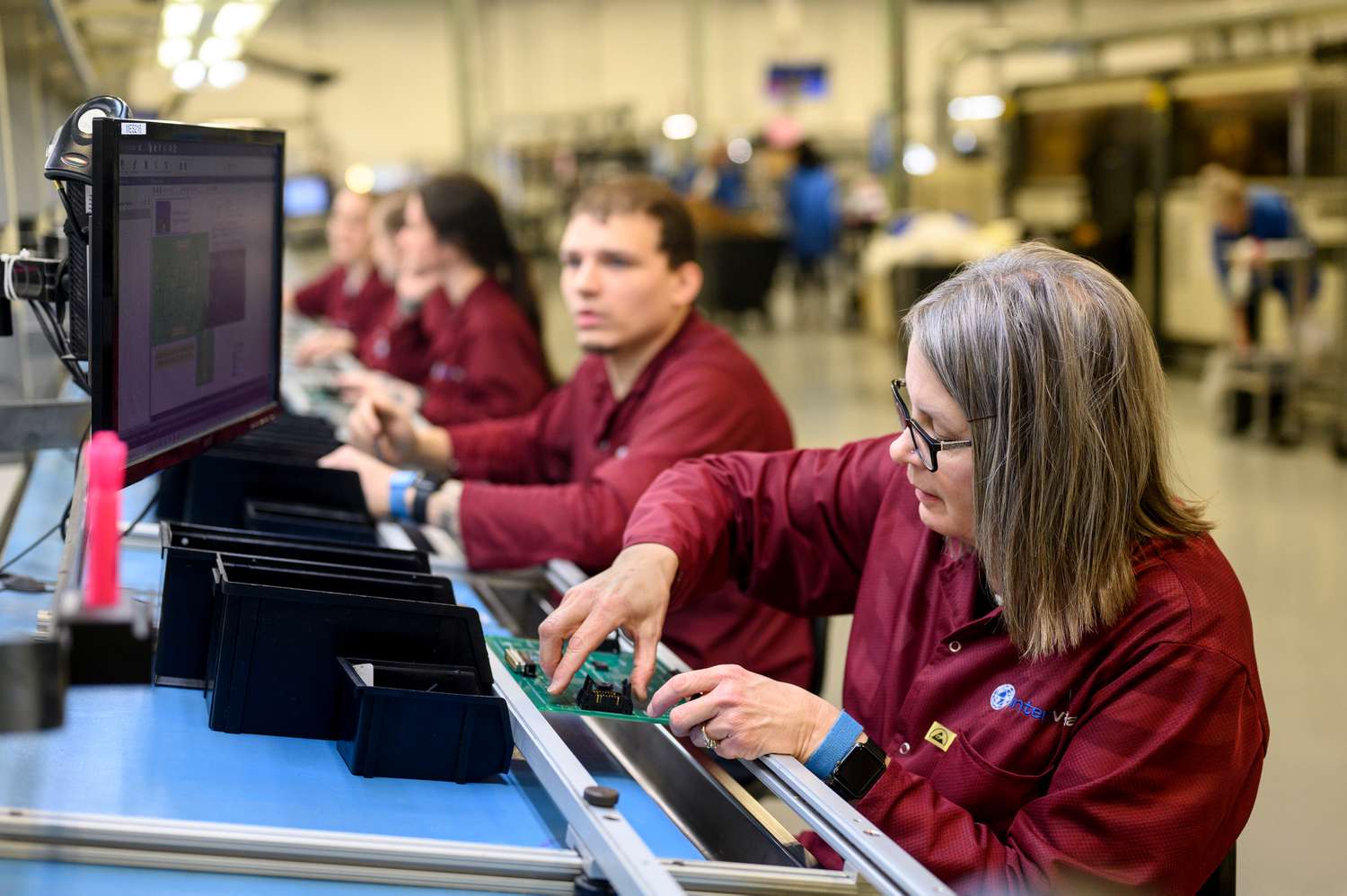 Economic Concerns Mount as Survey Shows Manufacturers Expect Price Pressures