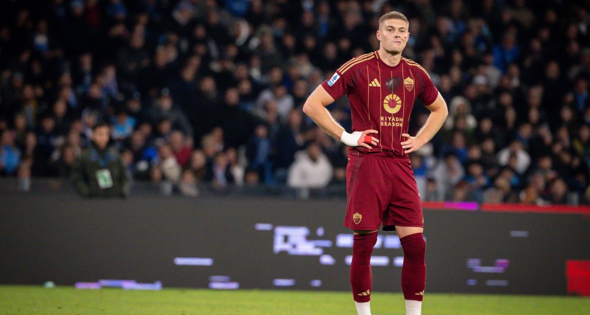 AS Roma boss issues update on Leeds United target Artem Dovbyk after meeting with owners