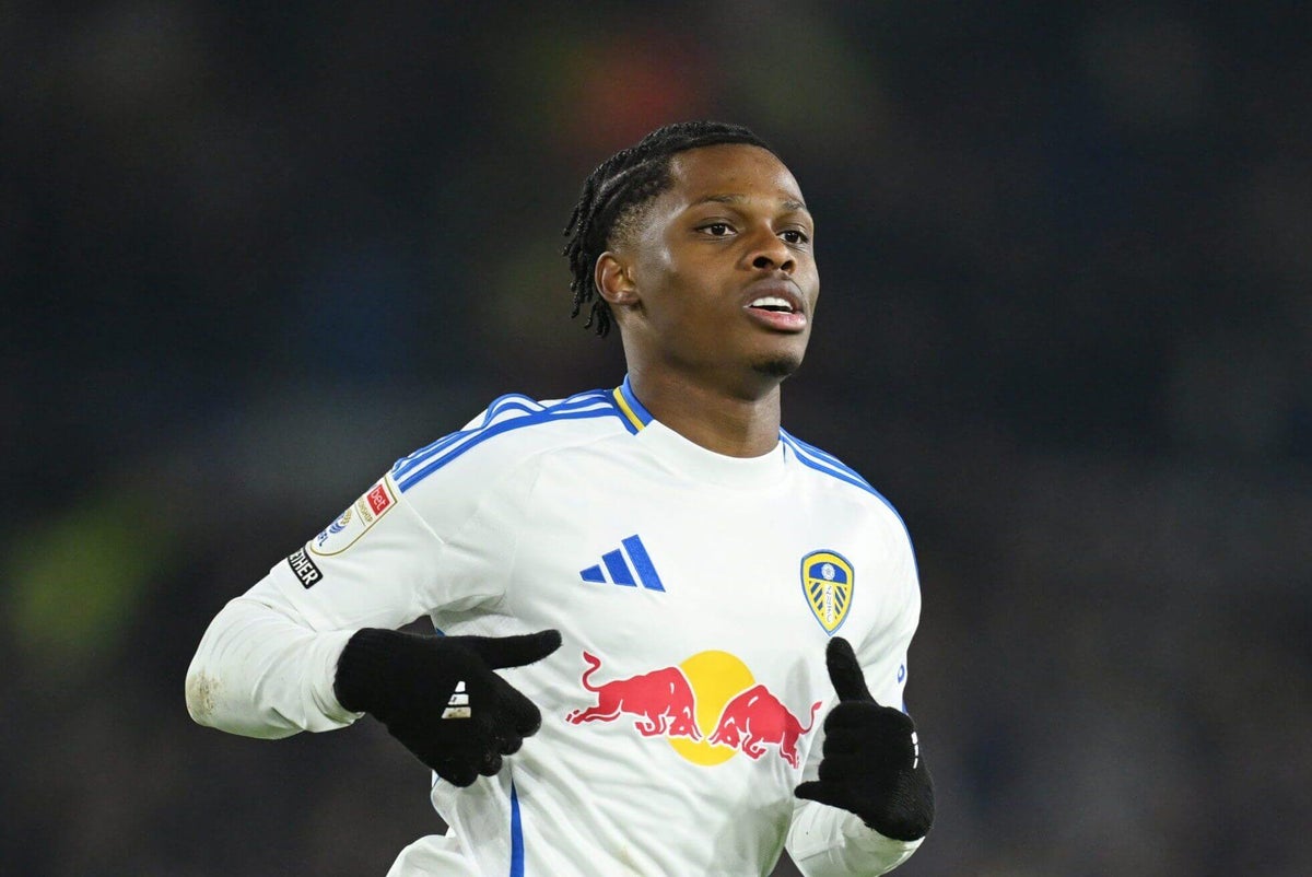 Leeds and Valencia negotiating loan deal for winger Largie Ramazani