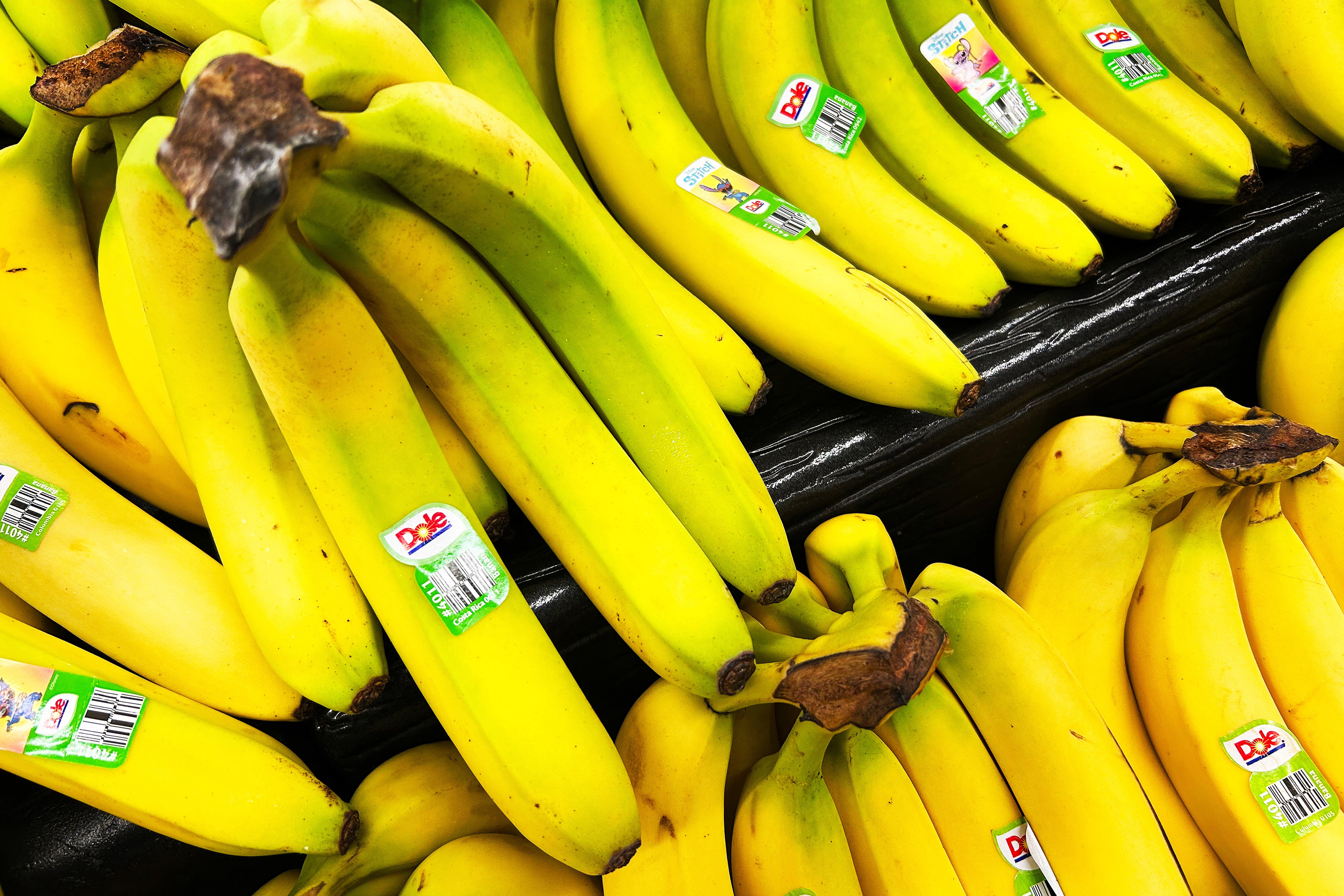 Bananas contain electrolytes that we need to stay hydrated and healthy. Some include potassium and magnesium